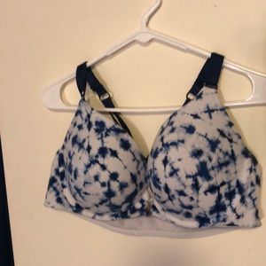 Cacique 44c Tie-dyed crisscross back bra